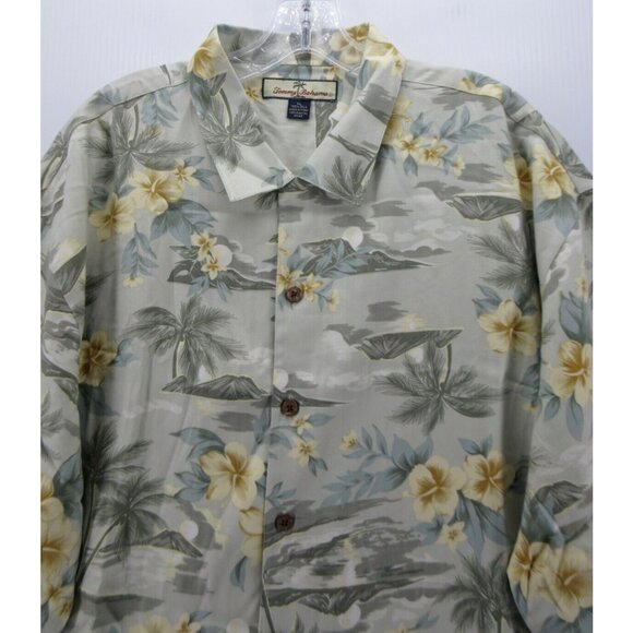 Tommy Bahama Shirt XL Silk Hawaiian Button Up Loop Collar Tropical - Picture 2 of 9